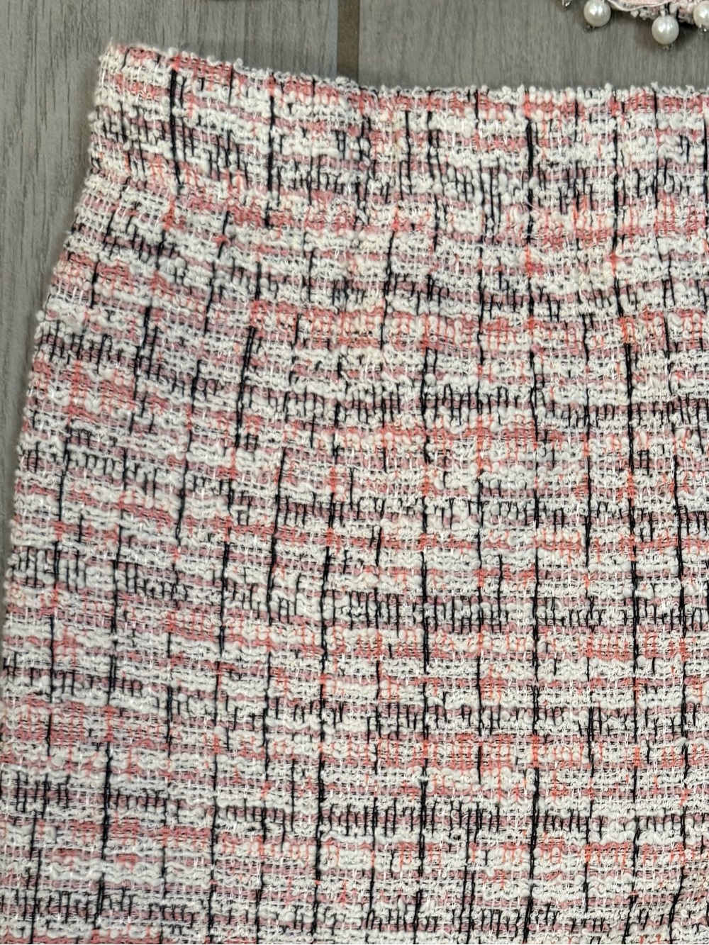 Thirty Thirty Pink Tweed Mini Skirt - Feminine High-Waist Mini - Picture 7 of 8